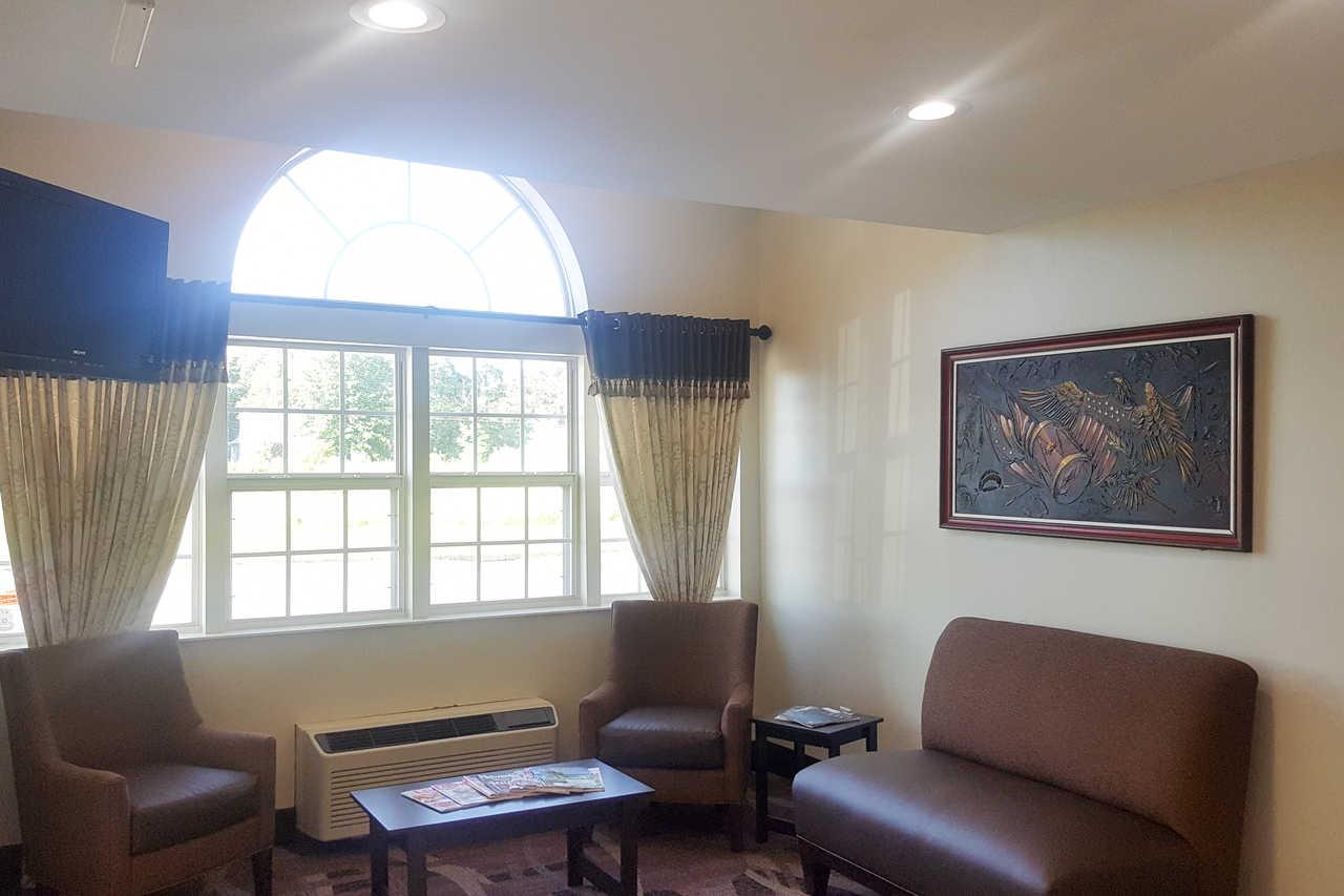 Quality Inn & Suites North Lima - Boardman Екстериор снимка